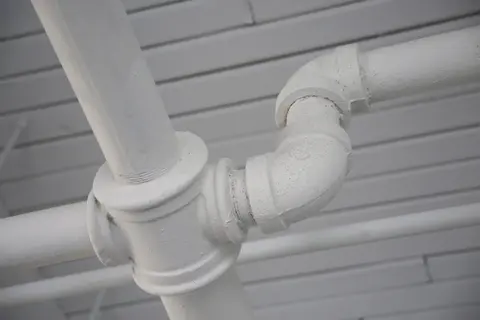 7 Home Maintenance Skills to Learn As a Dad